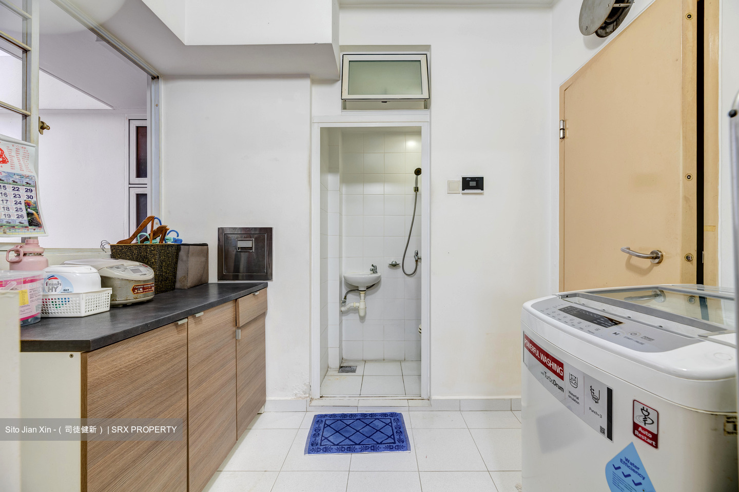 The Esparis (D18), Condominium #488530621